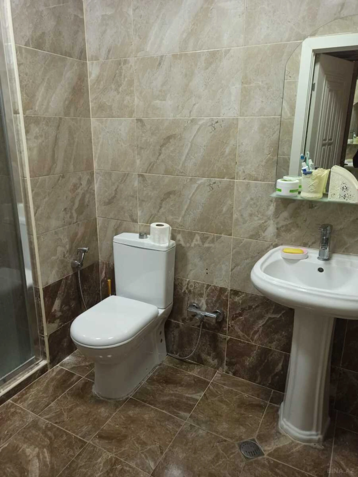 Satılır 2 otaqlı mənzil 55 m²
