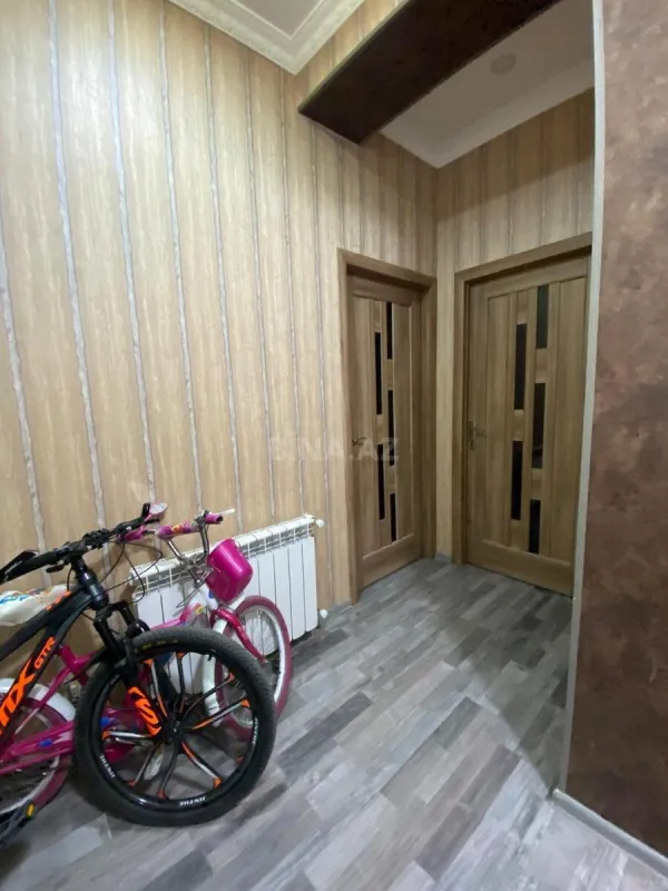 Satılır 3 otaqlı mənzil 77 m²