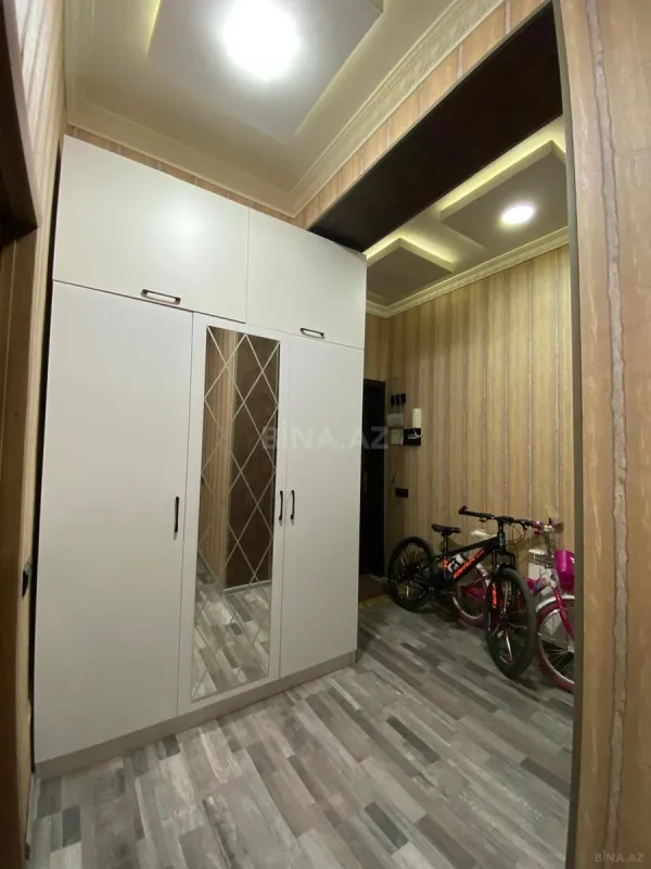 Satılır 3 otaqlı mənzil 77 m²