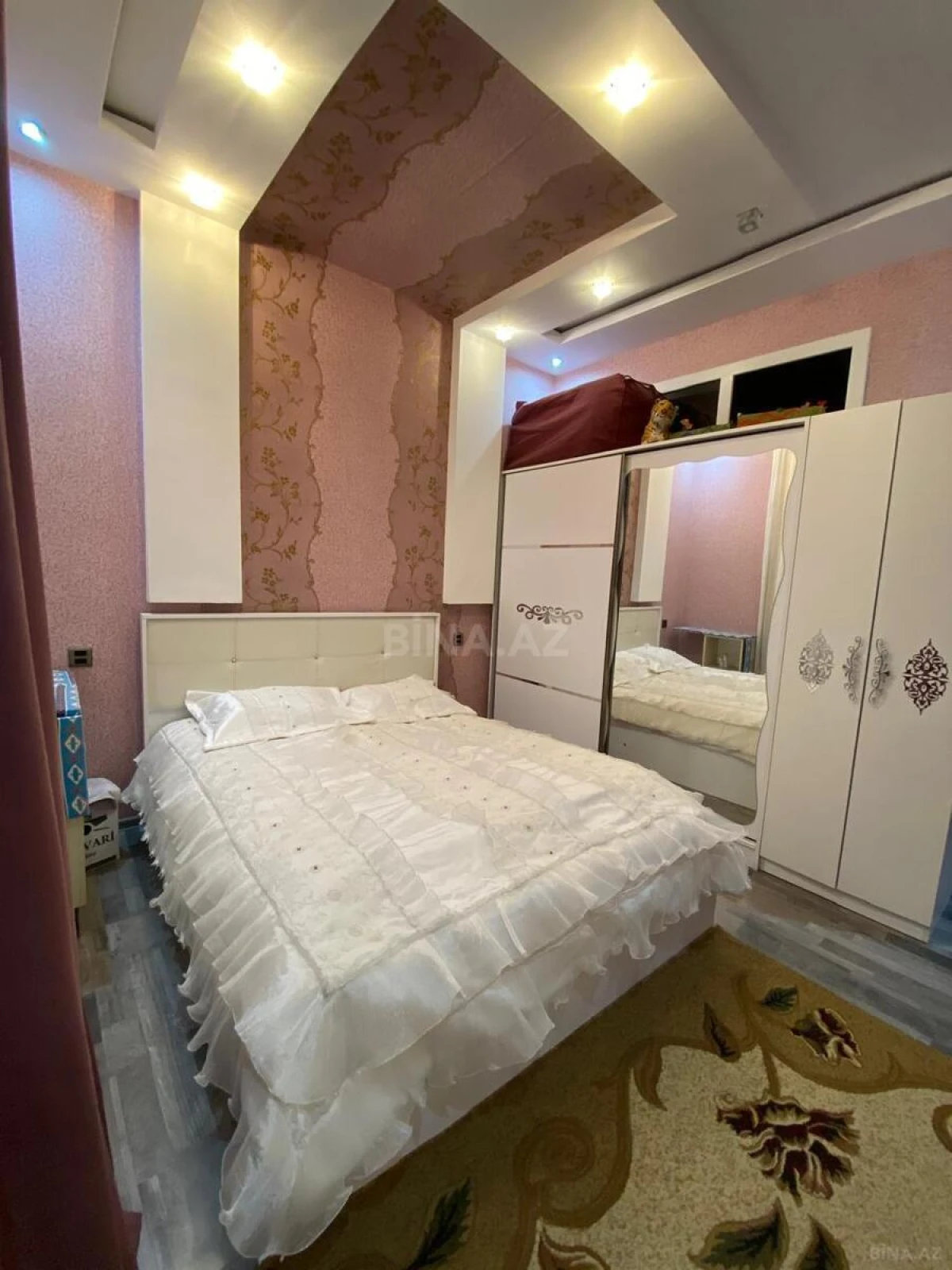 Satılır 3 otaqlı mənzil 77 m²