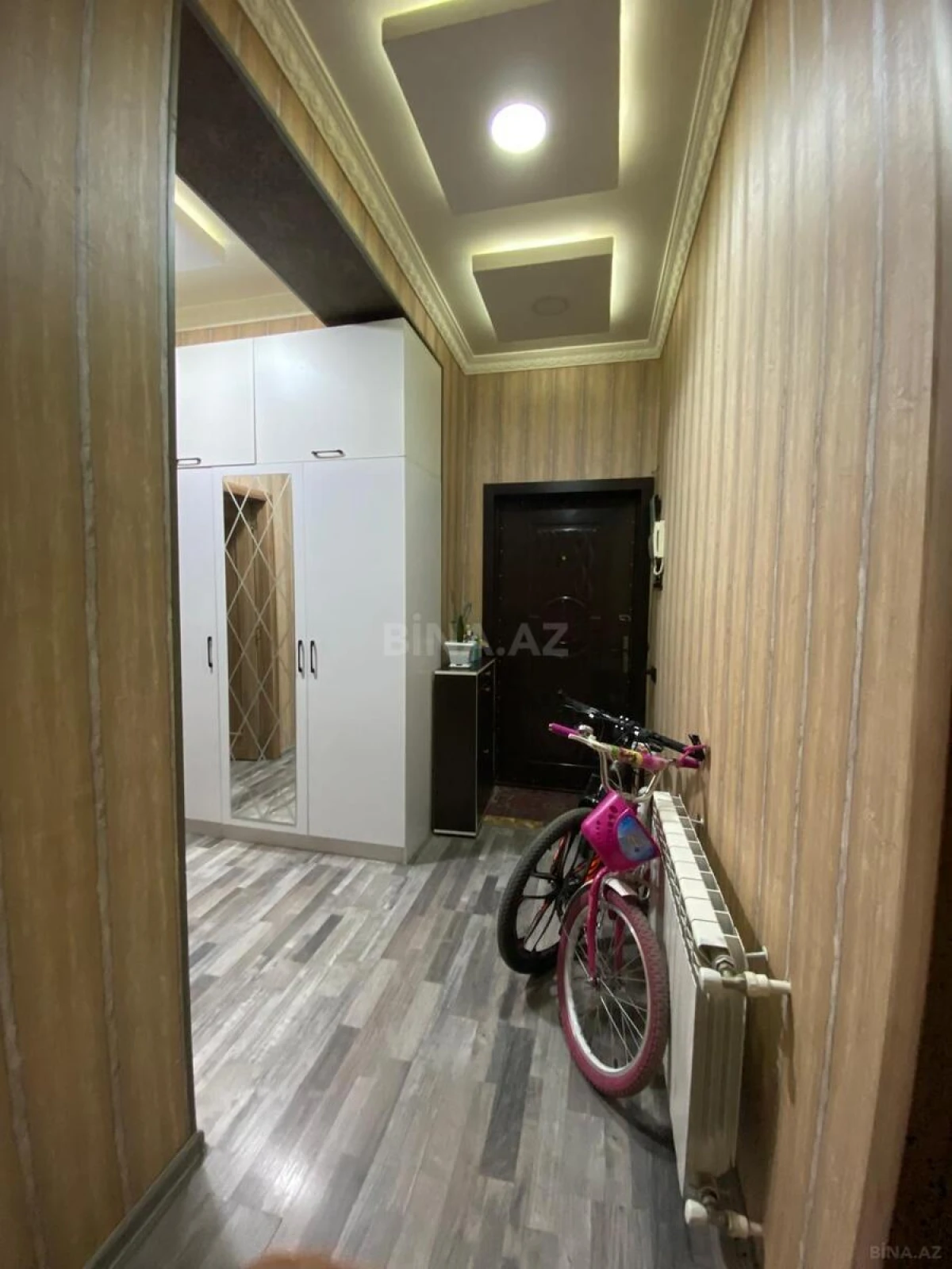Satılır 3 otaqlı mənzil 77 m²