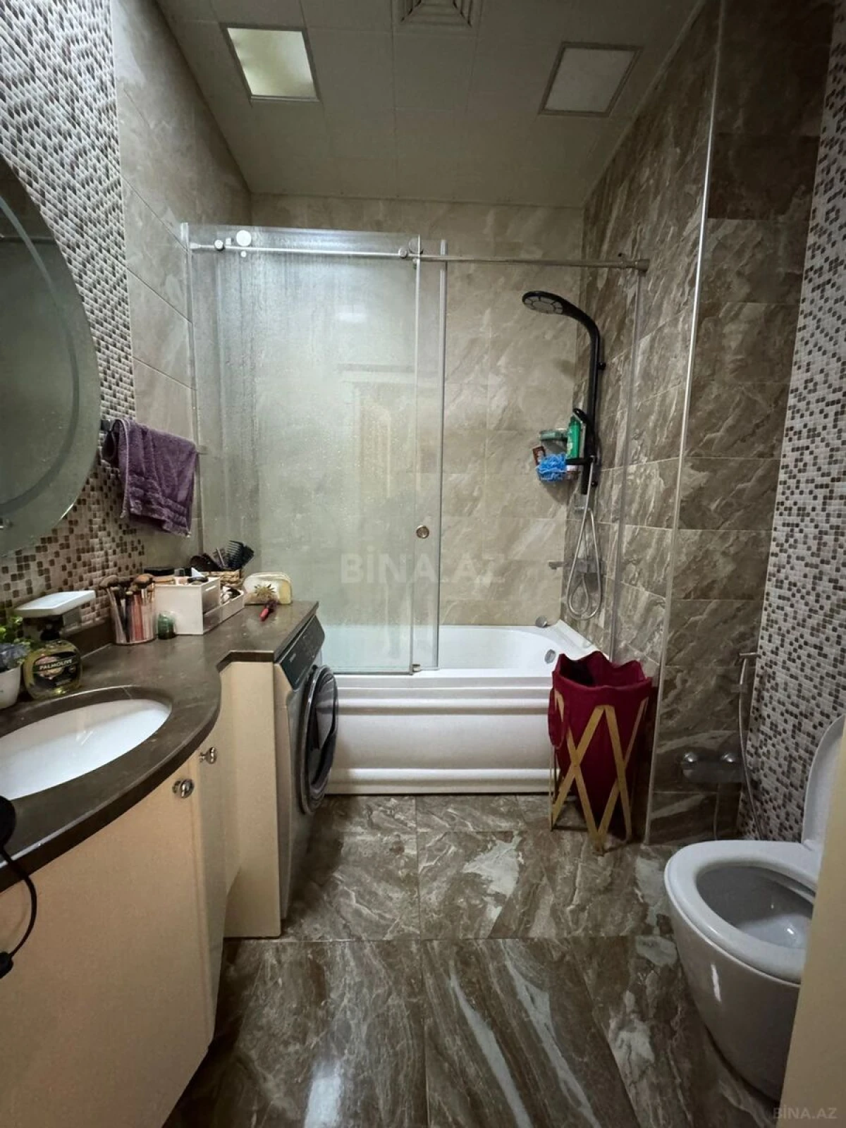 Satılır 4 otaqlı mənzil 160 m²