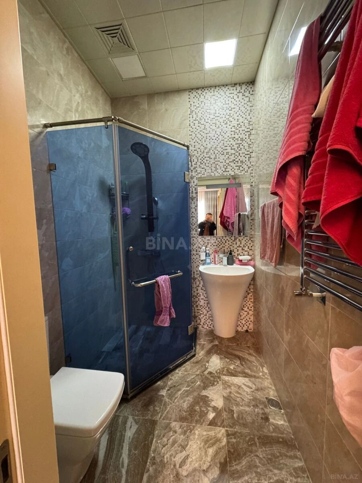 Satılır 4 otaqlı mənzil 160 m²