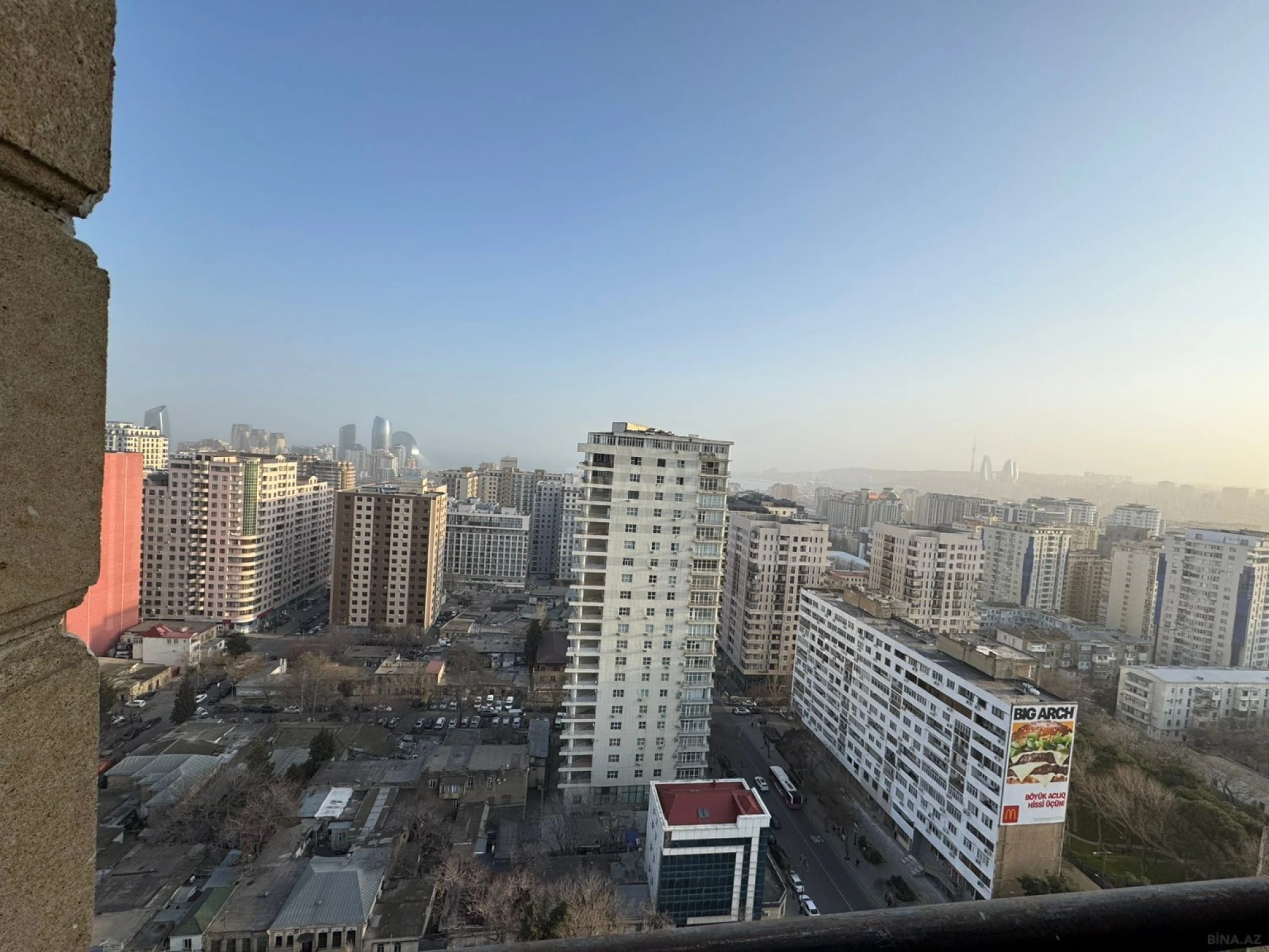 Satılır 4 otaqlı mənzil 160 m²