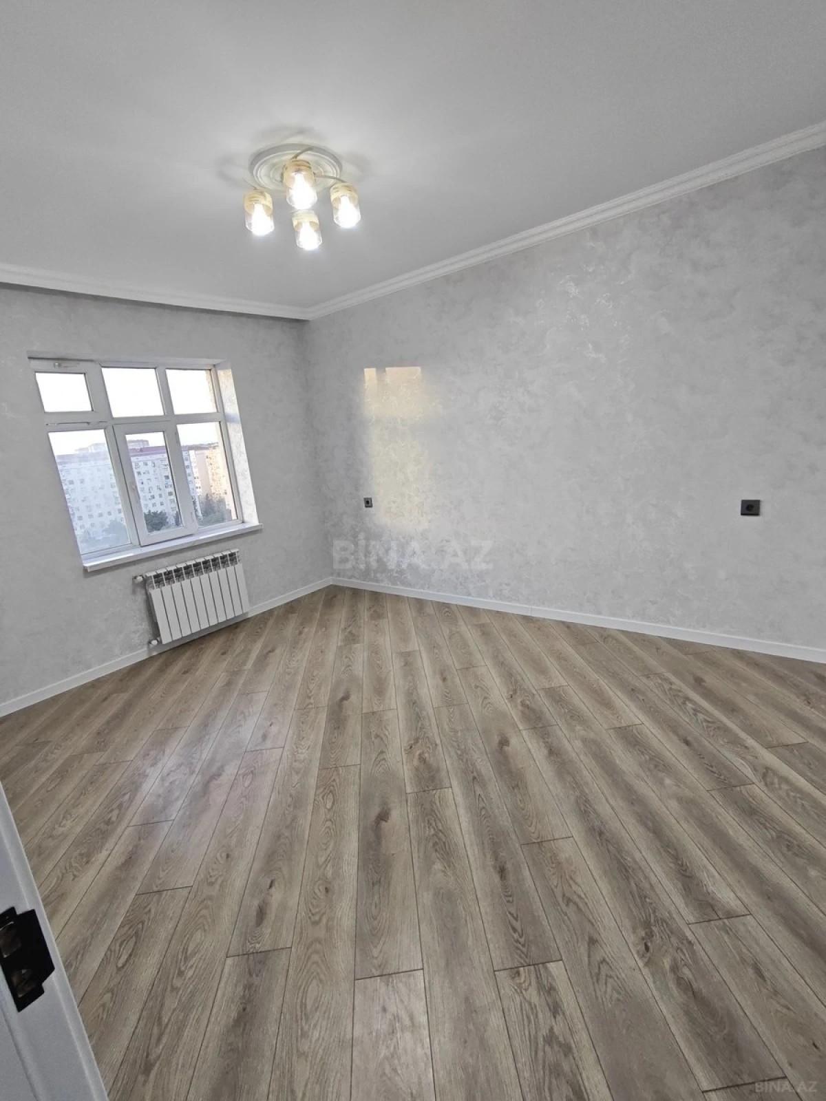 Satılır 3 otaqlı mənzil 68 m²