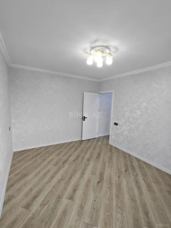 Satılır 3 otaqlı mənzil 68 m²