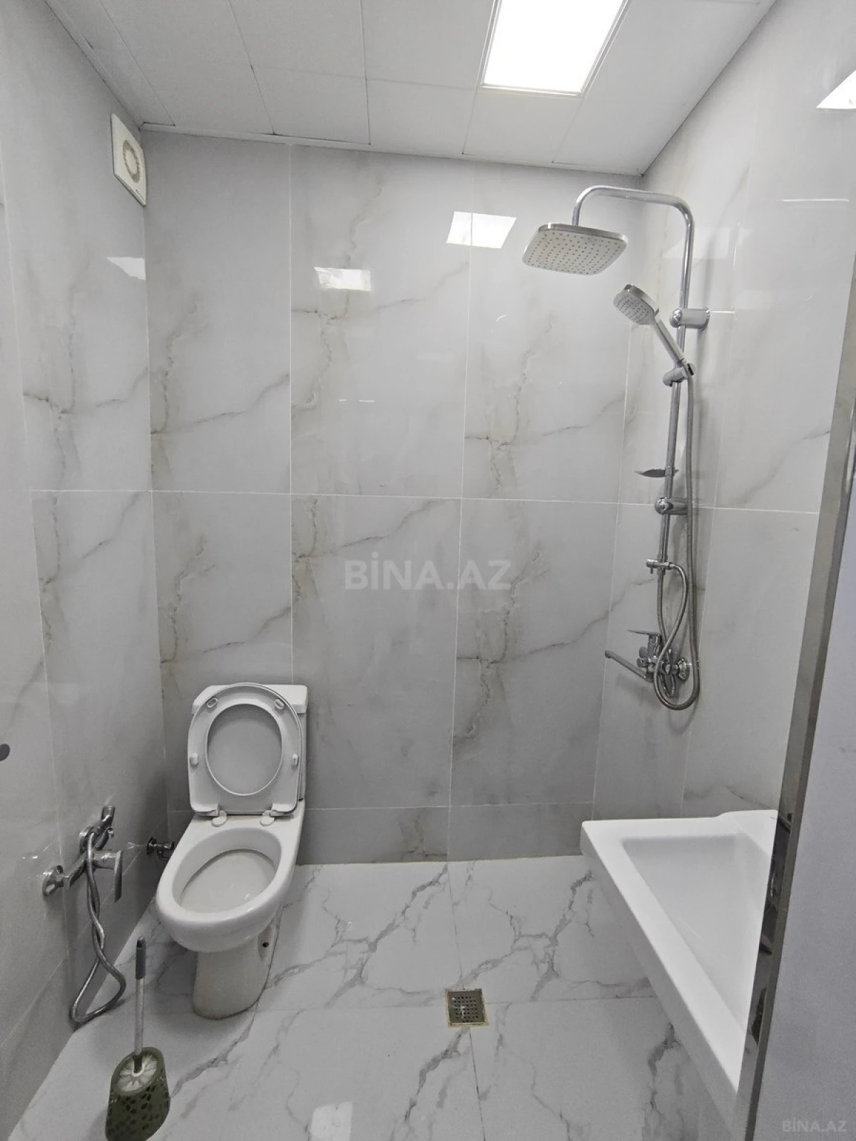 Satılır 3 otaqlı mənzil 68 m²