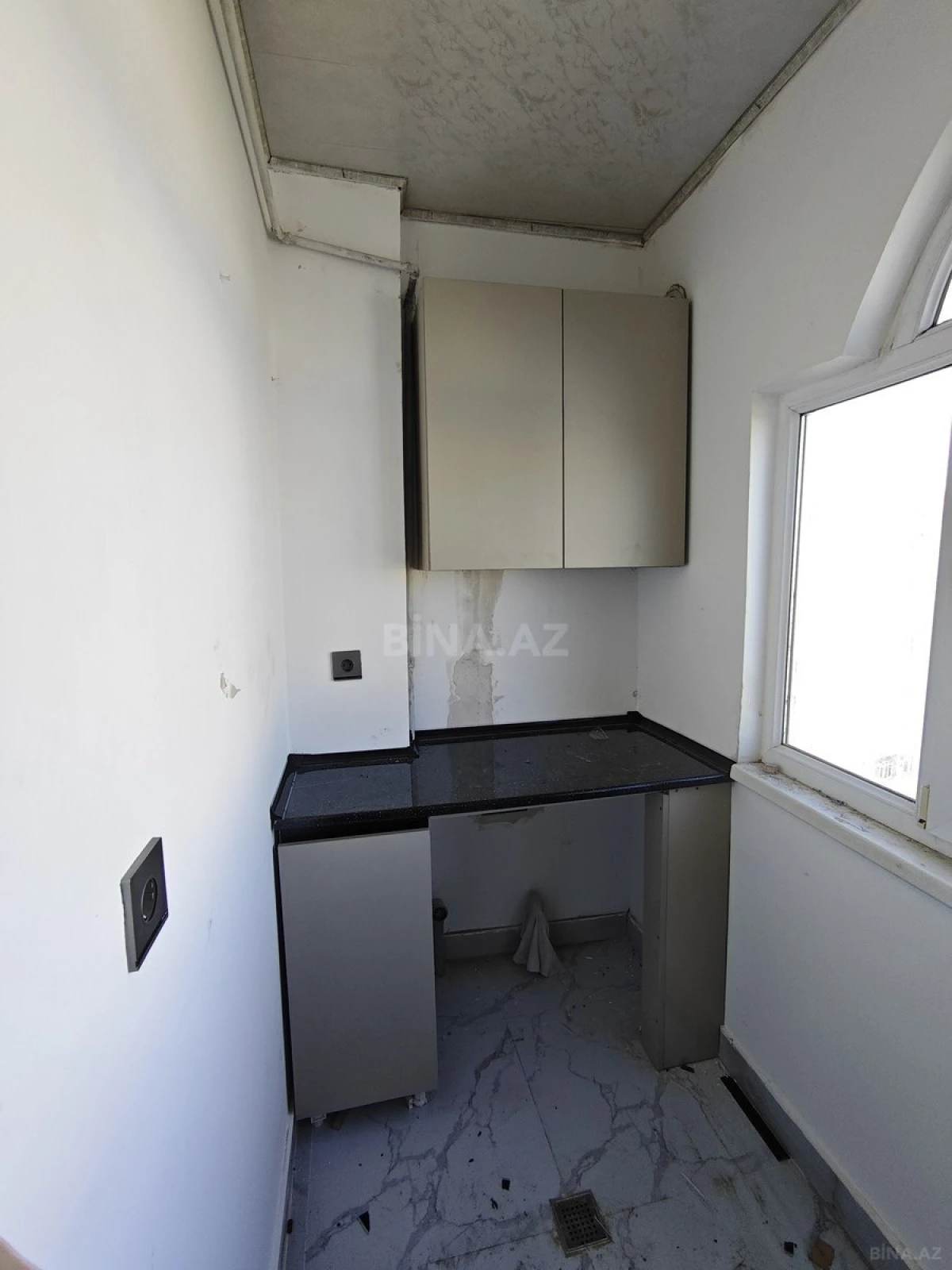 Satılır 3 otaqlı mənzil 68 m²