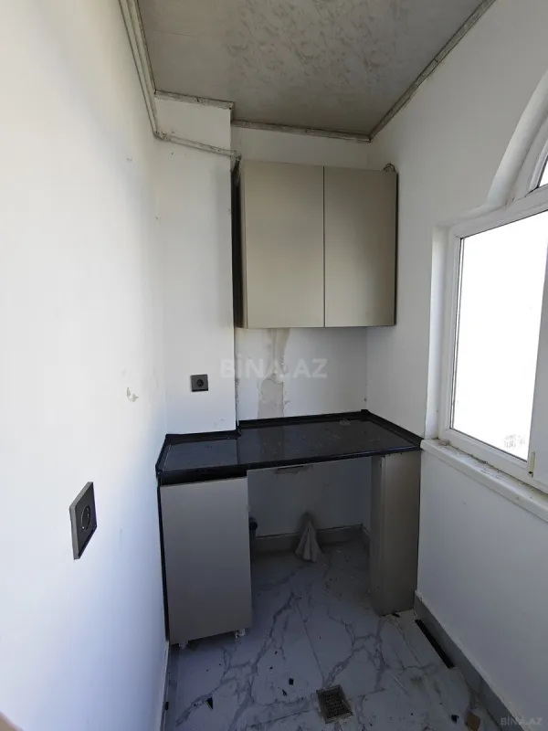 Satılır 3 otaqlı mənzil 68 m²