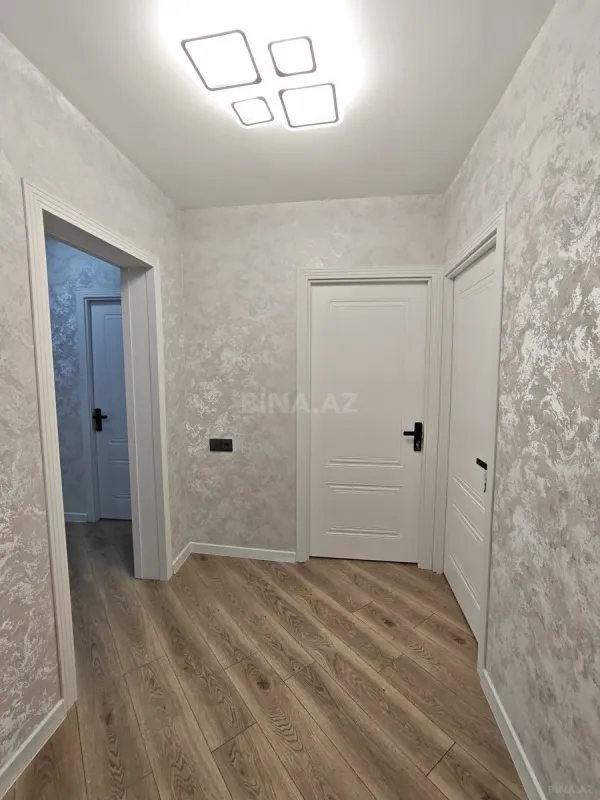 Satılır 3 otaqlı mənzil 68 m²