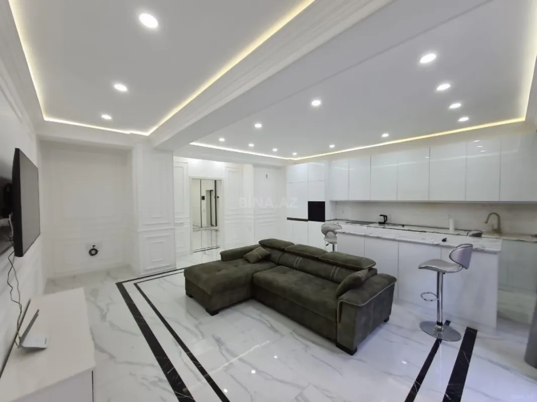 Kirayə verilir 3 otaqlı mənzil 110 m²