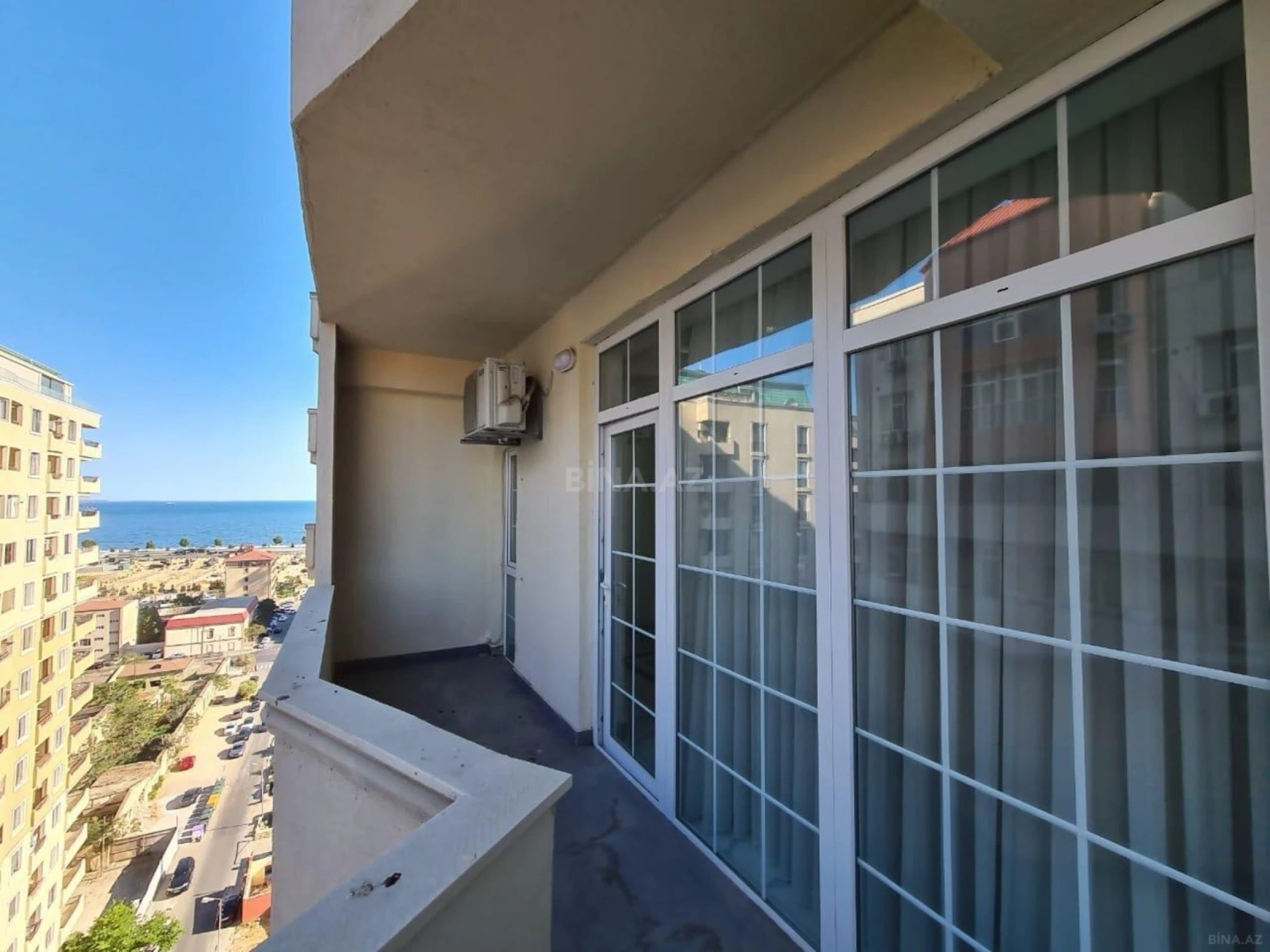 Kirayə verilir 3 otaqlı mənzil 110 m²