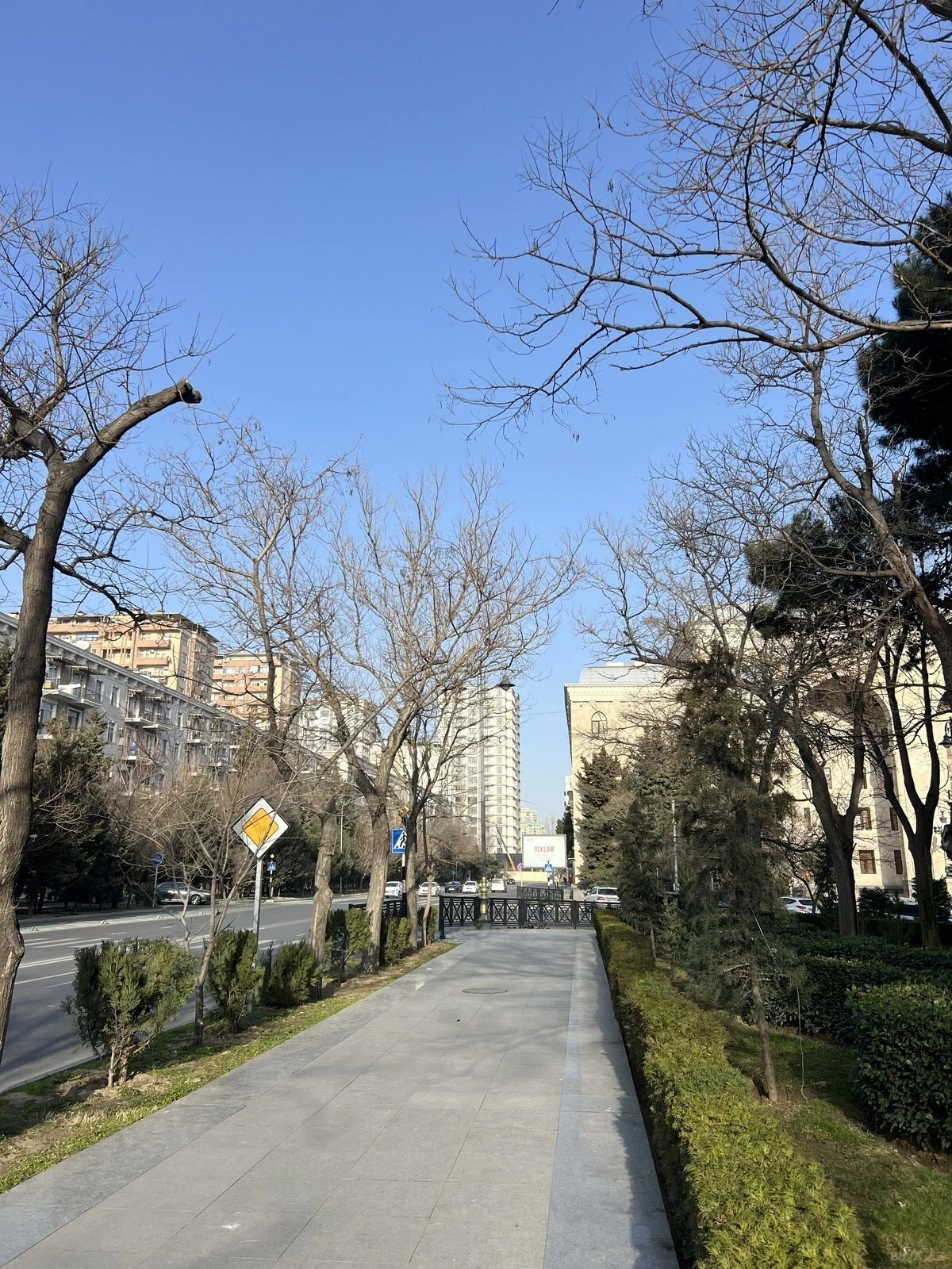 Satılır 3 otaqlı mənzil 85 m²