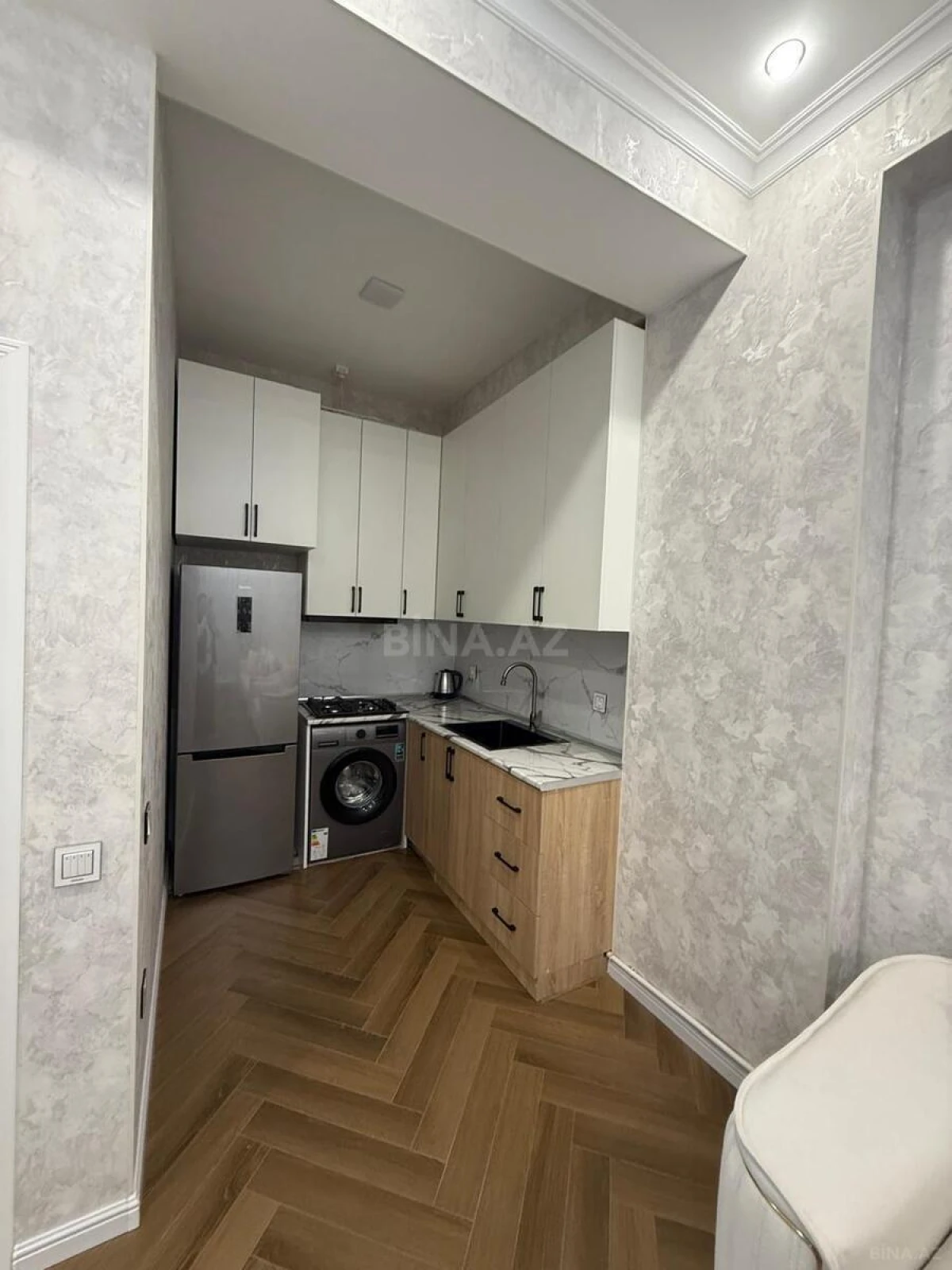 Satılır 2 otaqlı mənzil 55 m²