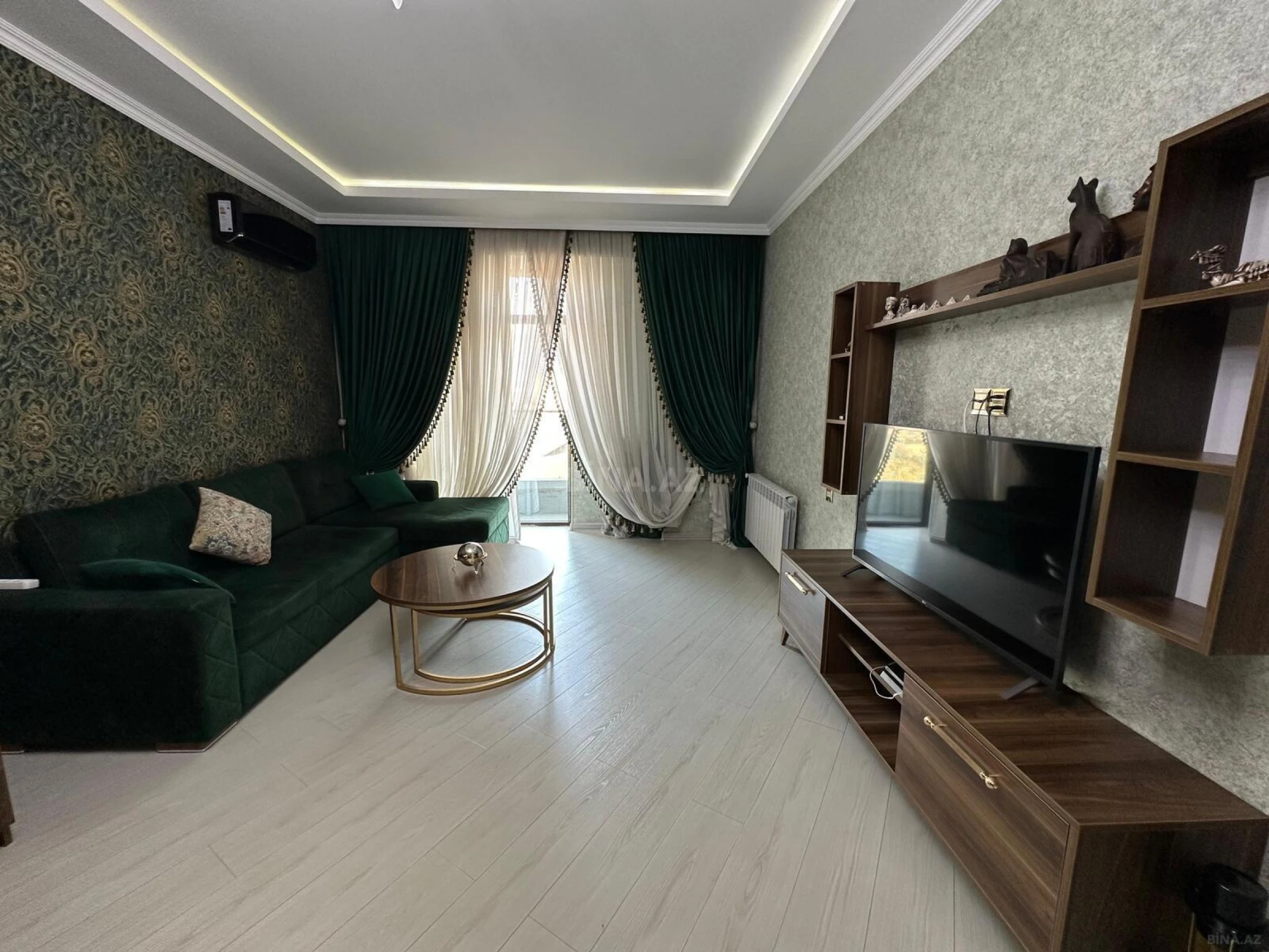 Kirayə verilir 2 otaqlı mənzil 100.5 m²