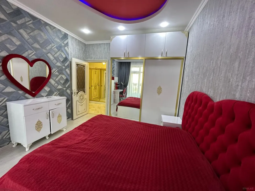 Kirayə verilir 2 otaqlı mənzil 100.5 m²