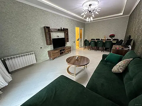 Kirayə verilir 2 otaqlı mənzil 100.5 m²