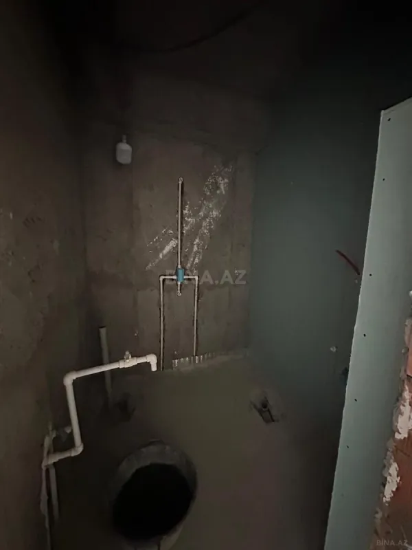 Satılır 3 otaqlı mənzil 121.3 m²