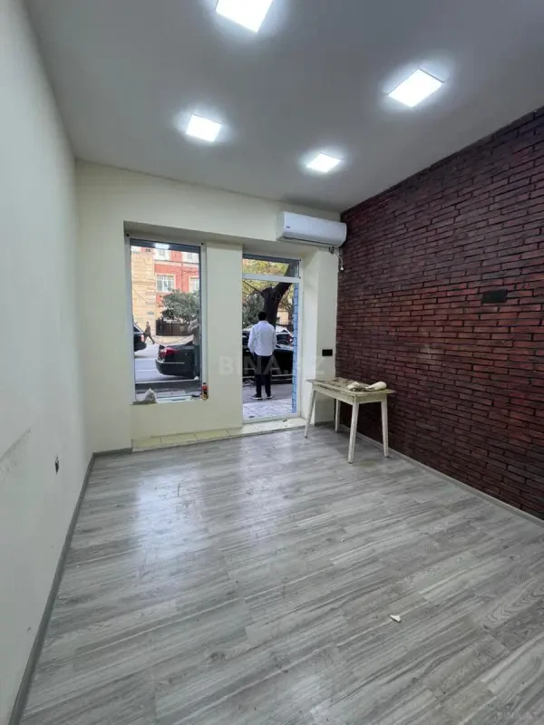 Kirayə verilir obyekt 50 m²