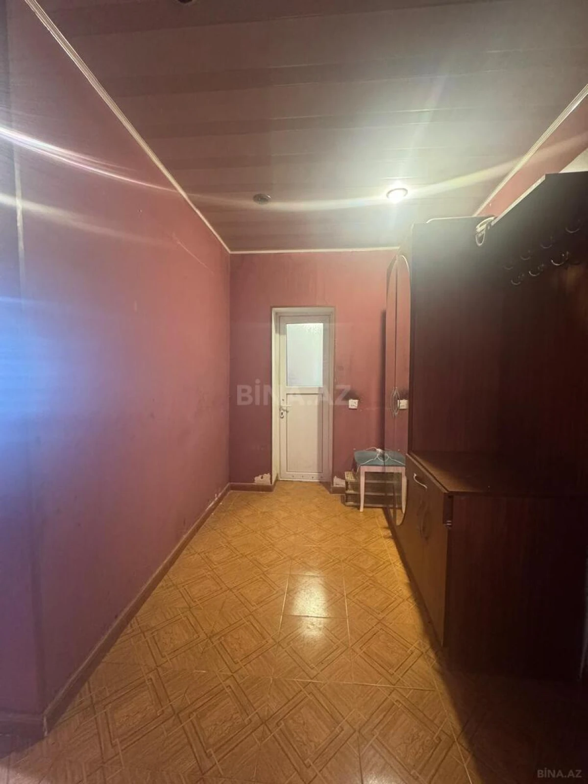 Satılır 1 otaqlı mənzil 42 m²