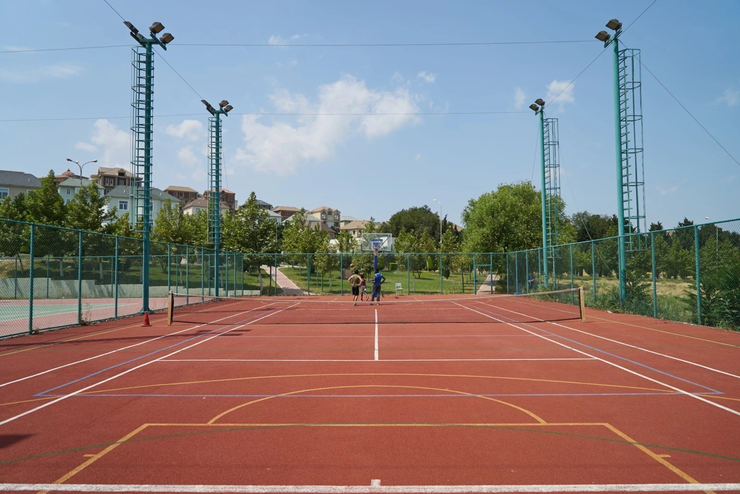 Satılır 3 otaqlı həyət evi 140 m²