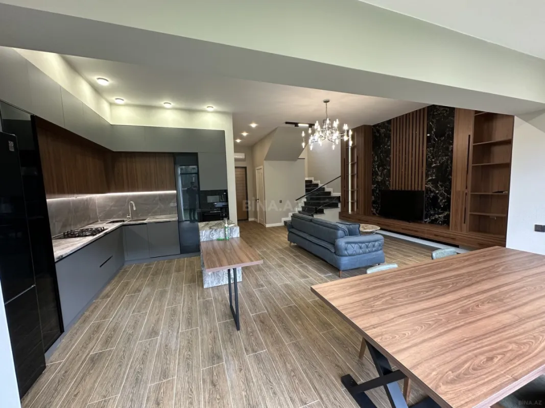 Satılır 3 otaqlı həyət evi 140 m²