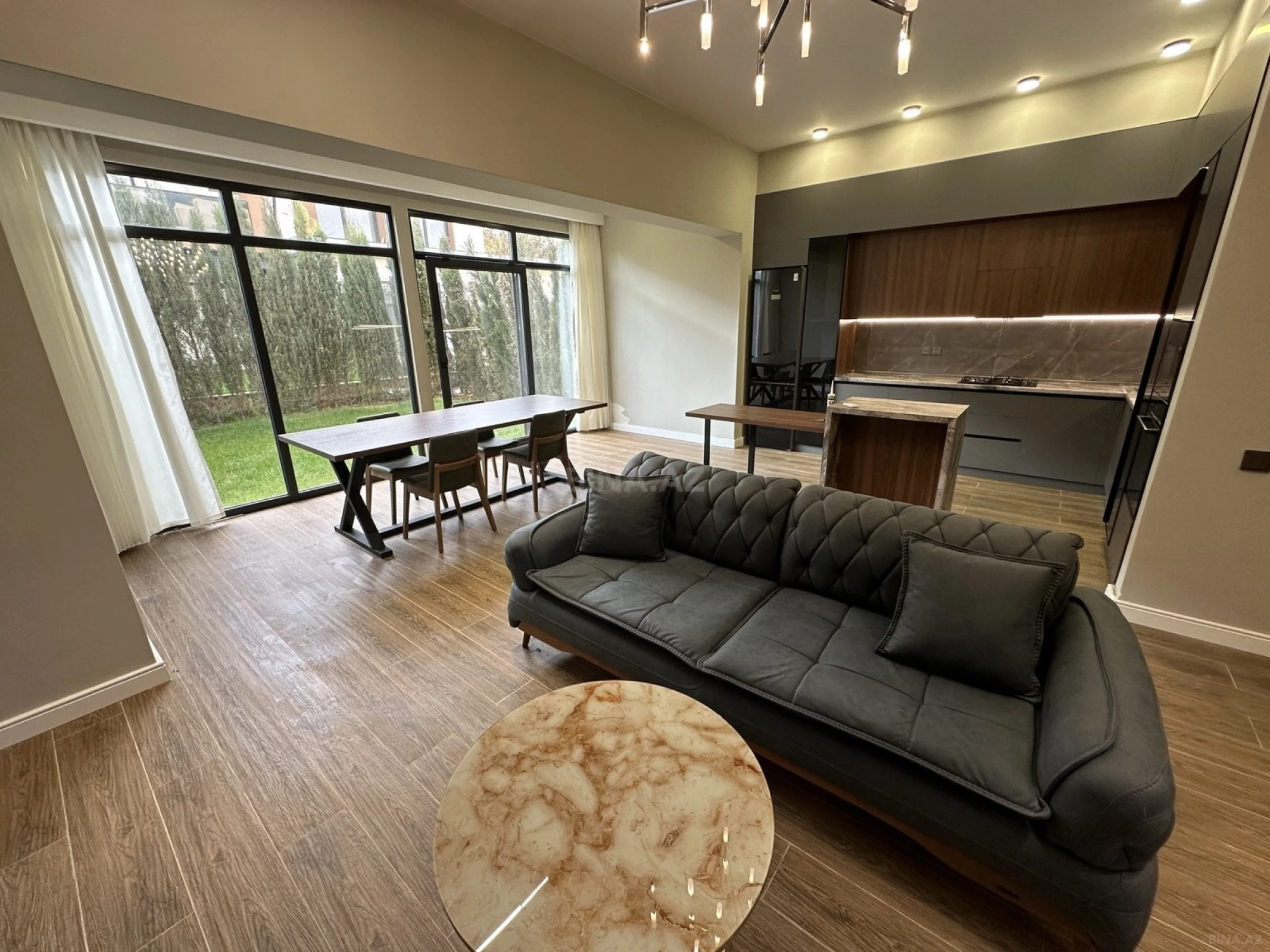 Satılır 3 otaqlı həyət evi 140 m²