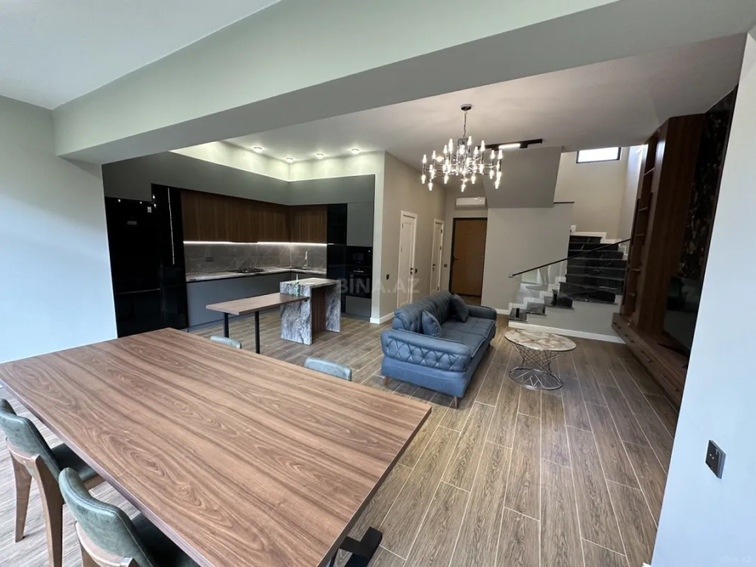 Satılır 3 otaqlı həyət evi 140 m²