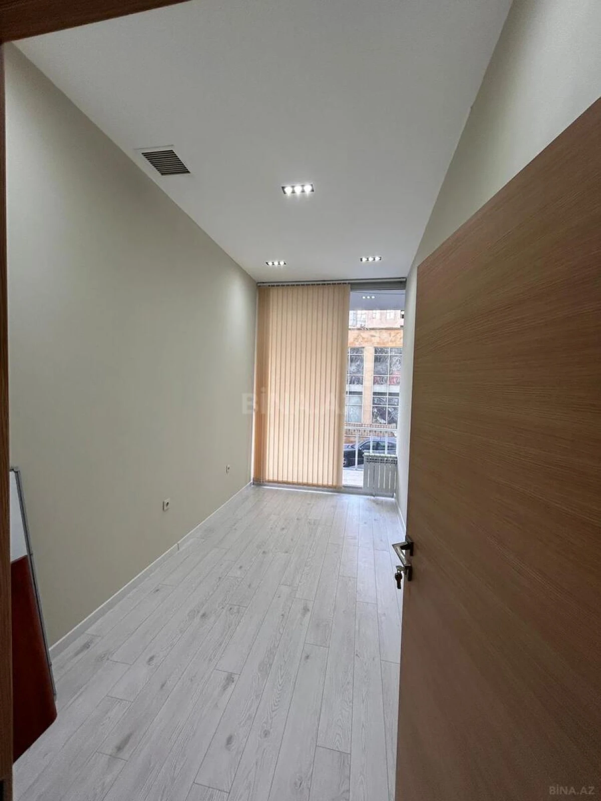 Kirayə verilir obyekt 60 m²