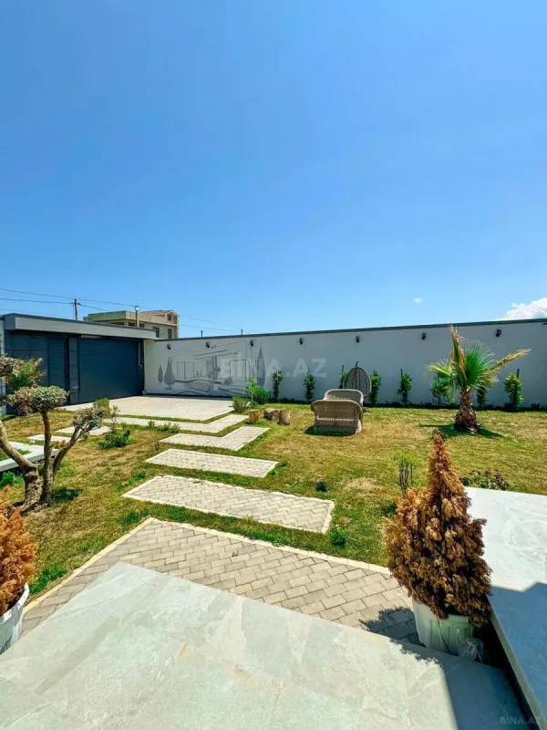 Satılır 4 otaqlı həyət evi 200 m²