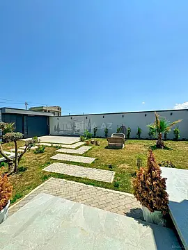 Satılır 4 otaqlı həyət evi 200 m²