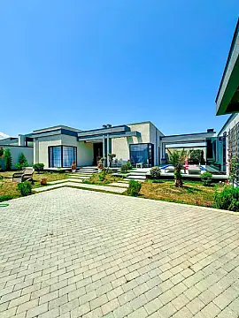 Satılır 4 otaqlı həyət evi 200 m²