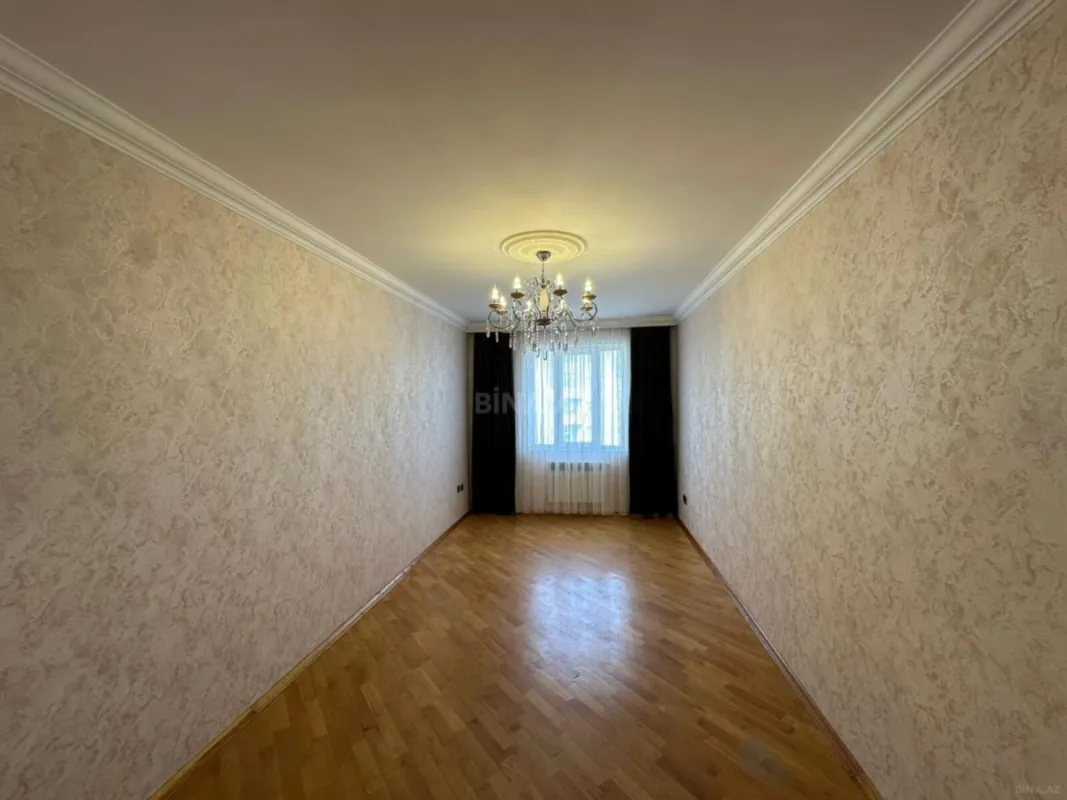 Satılır 2 otaqlı mənzil 62 m²