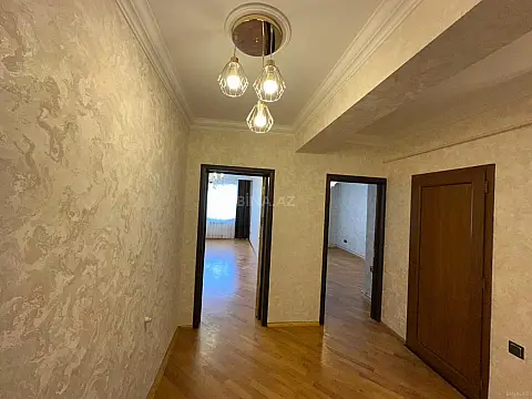 Satılır 2 otaqlı mənzil 62 m²