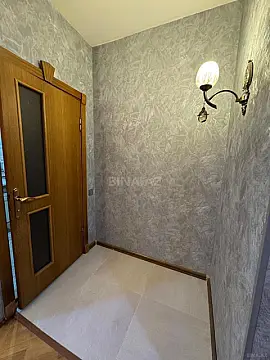 Satılır 3 otaqlı mənzil 130 m²