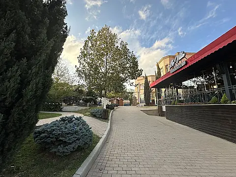 Satılır 4 otaqlı həyət evi 190 m²