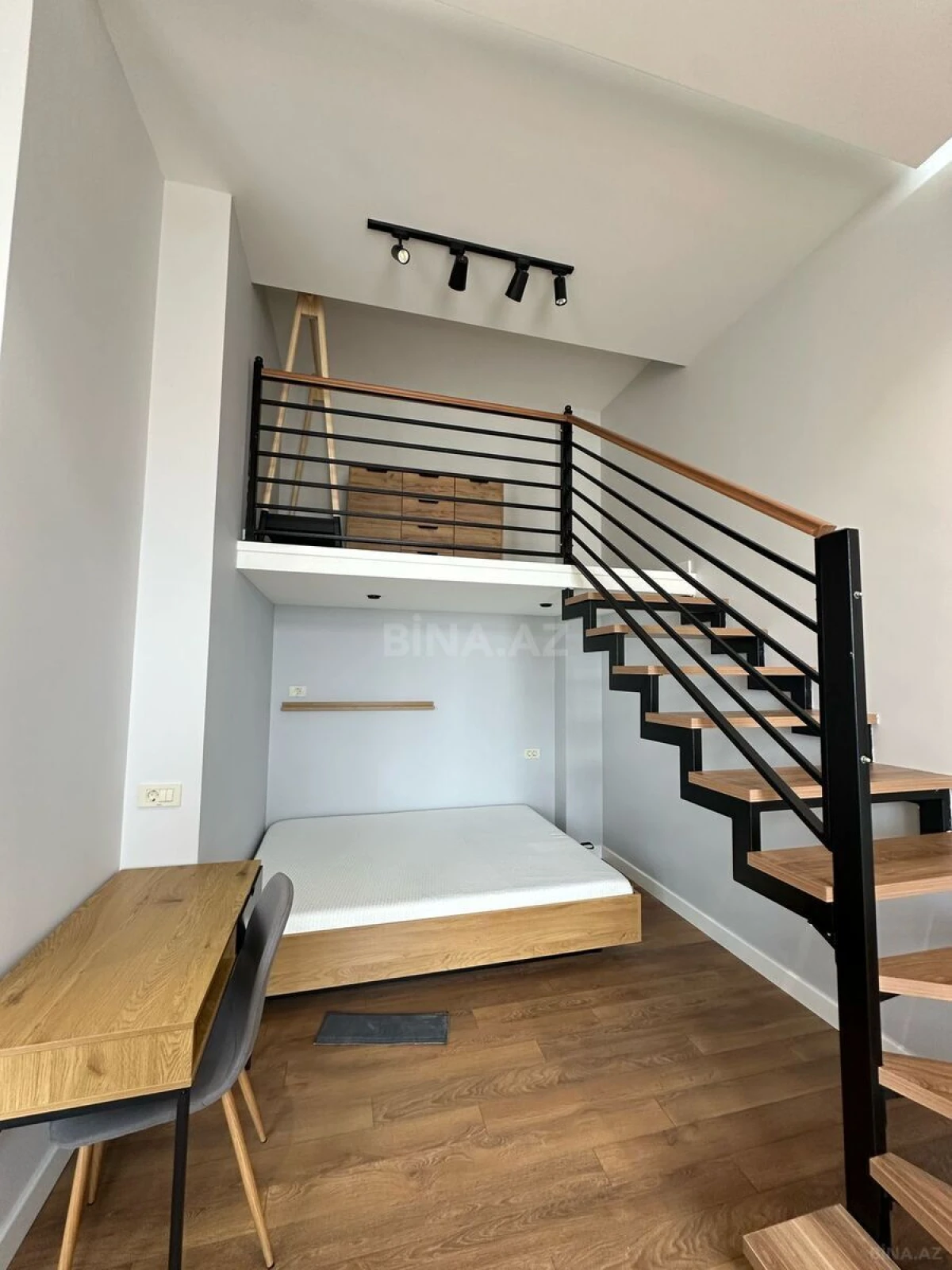 Kirayə verilir 1 otaqlı mənzil 55 m²