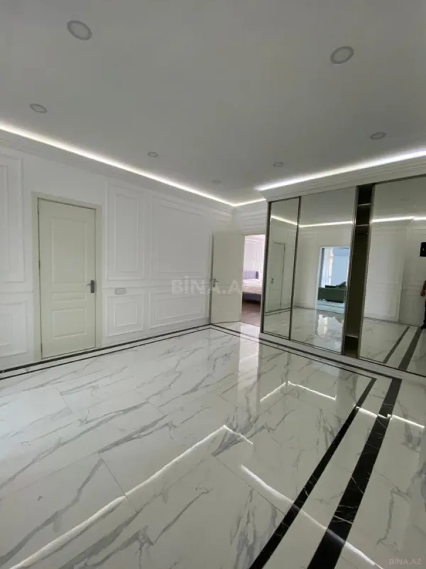 Kirayə verilir 3 otaqlı mənzil 110 m²