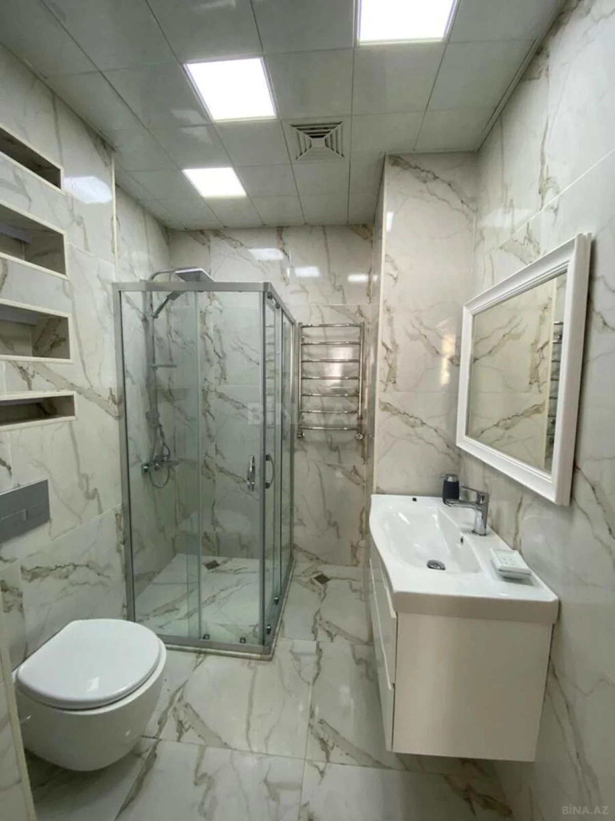 Kirayə verilir 3 otaqlı mənzil 110 m²