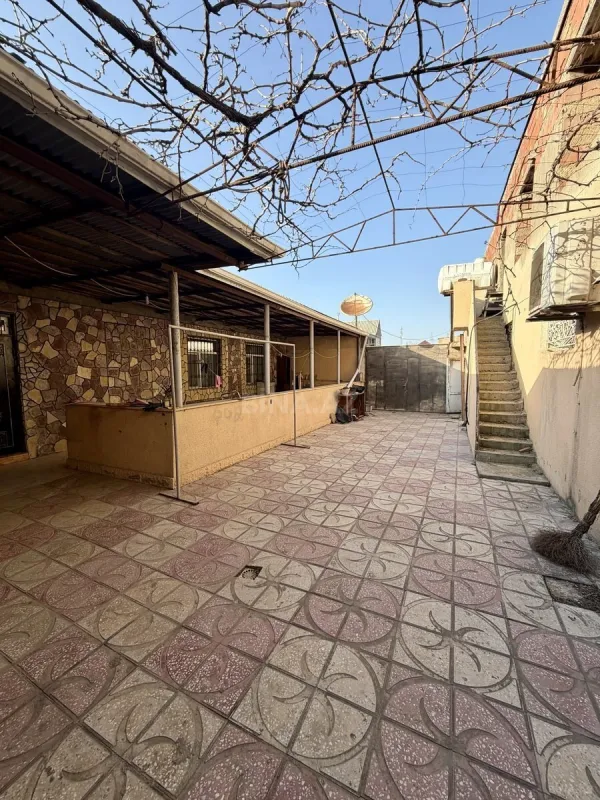 Satılır obyekt 1250 m²