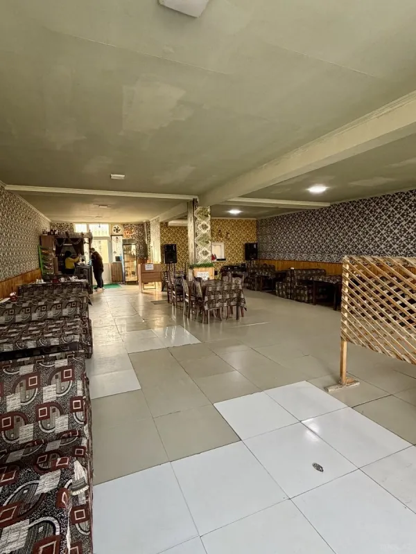 Satılır obyekt 1250 m²