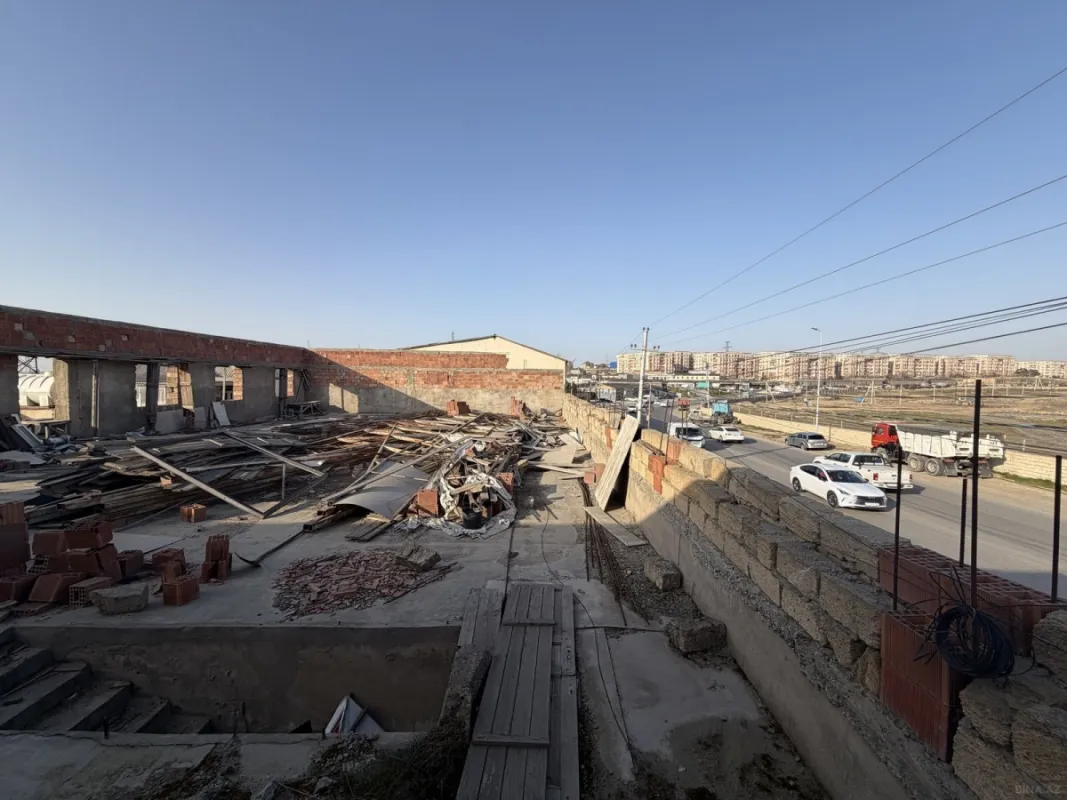 Satılır obyekt 1250 m²