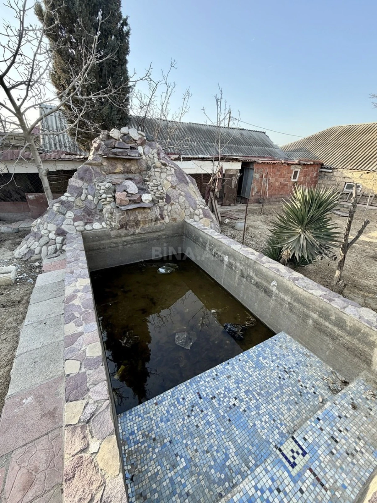 Satılır obyekt 1250 m²