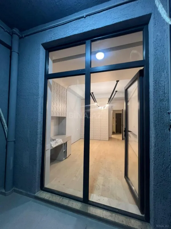 Satılır 3 otaqlı mənzil 109 m²
