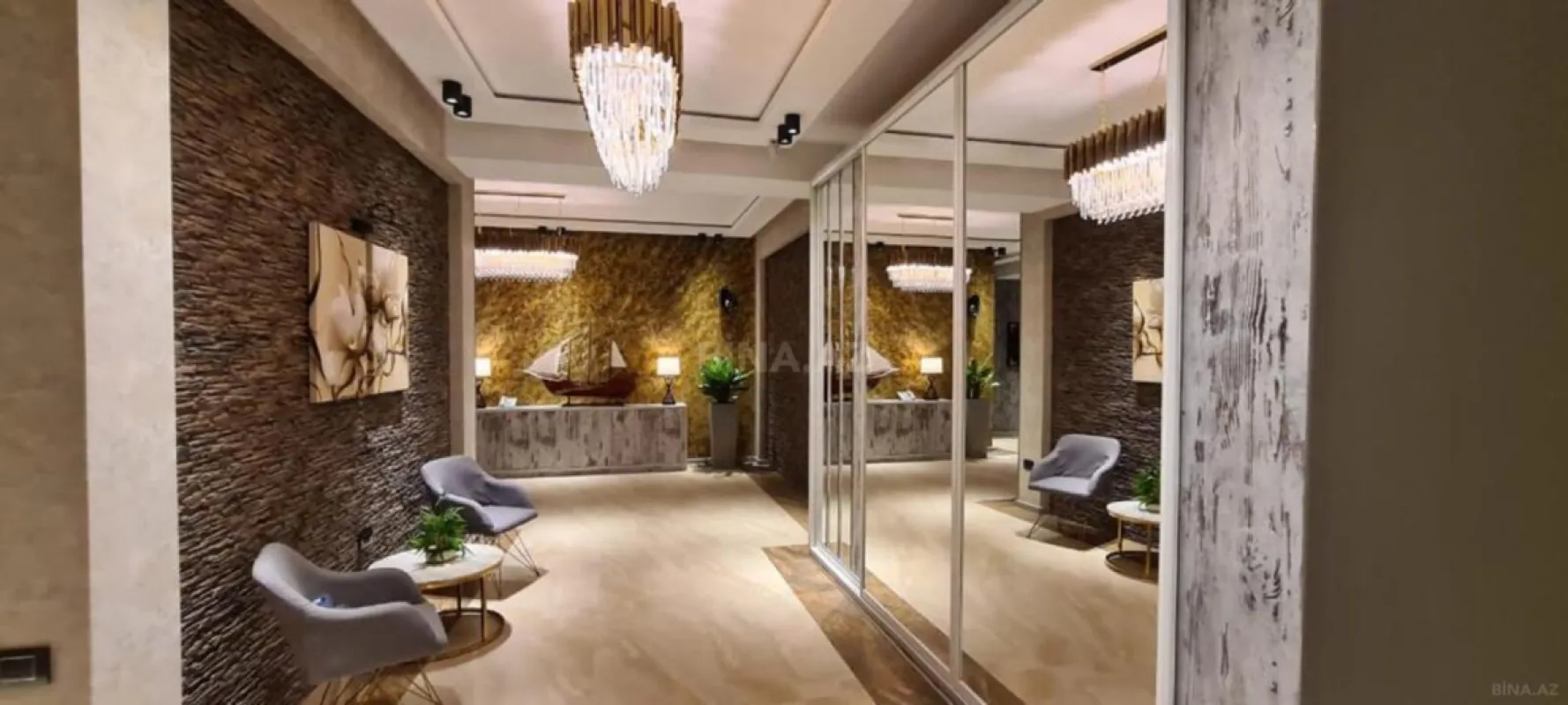 Kirayə verilir 5 otaqlı mənzil 250 m²