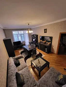 Satılır 2 otaqlı mənzil 85 m² — Bakı 2 otaq 85.00 m²
