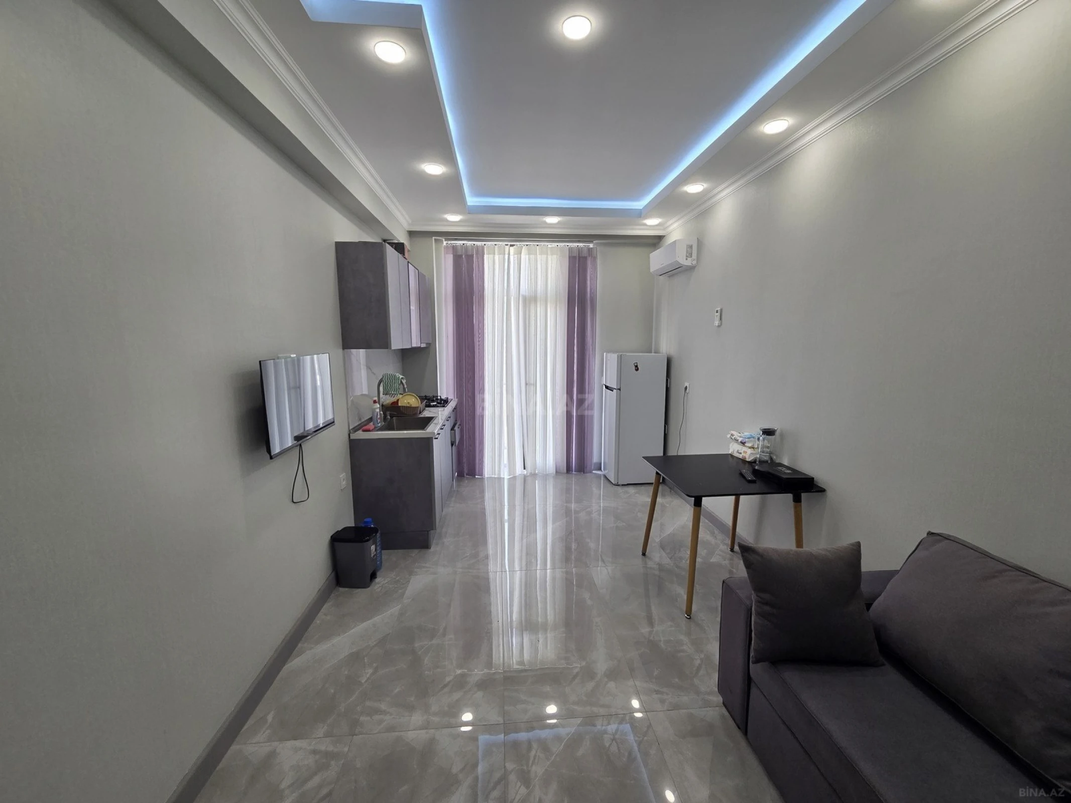 Satılır 2 otaqlı mənzil 61 m²