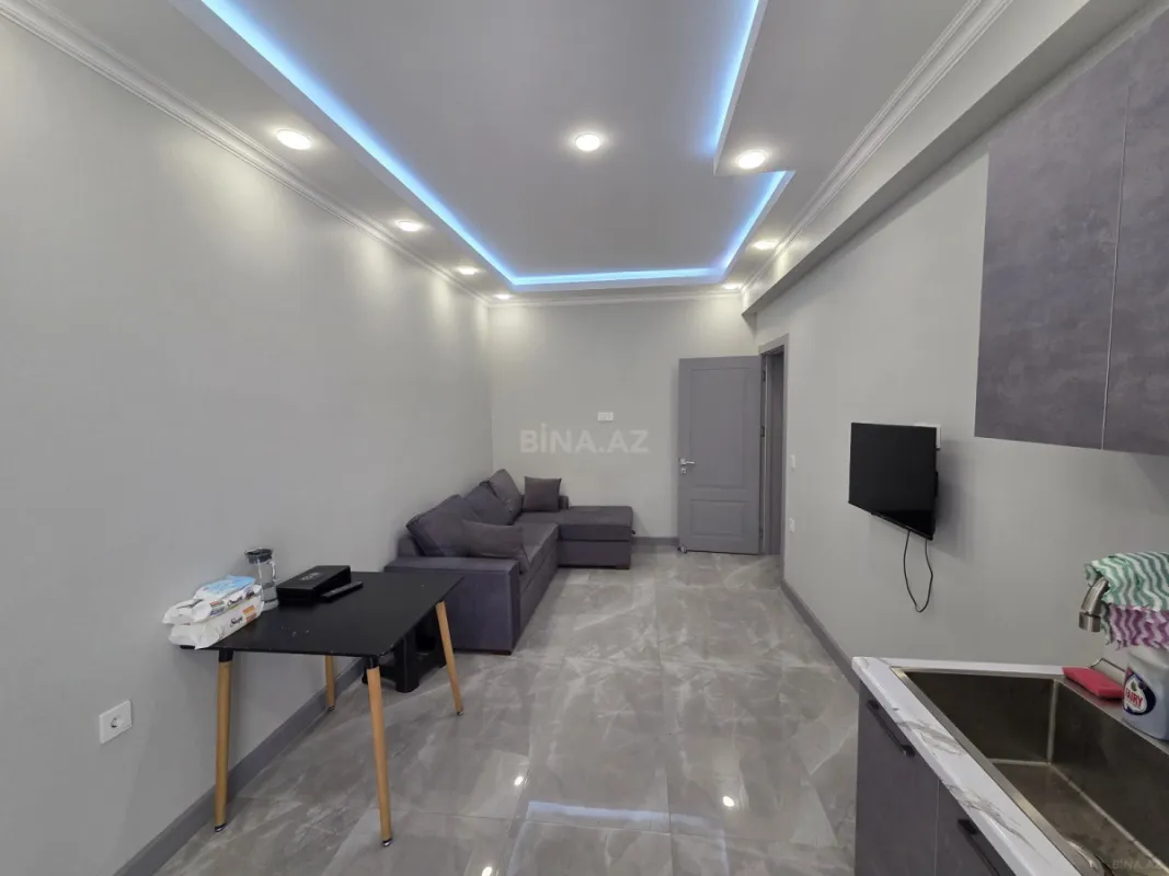 Satılır 2 otaqlı mənzil 61 m²