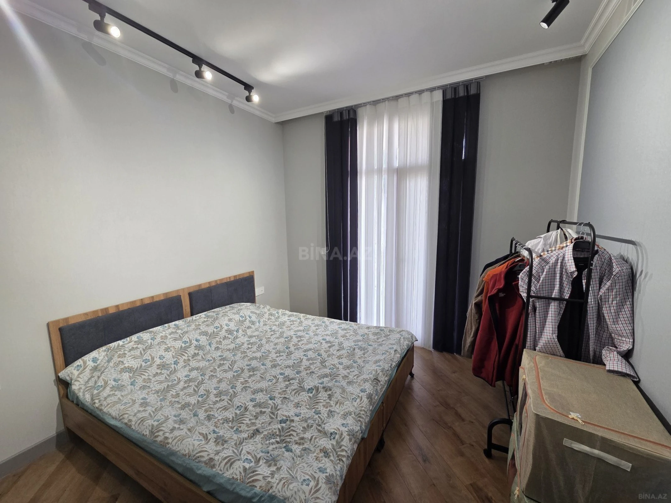 Satılır 2 otaqlı mənzil 61 m²