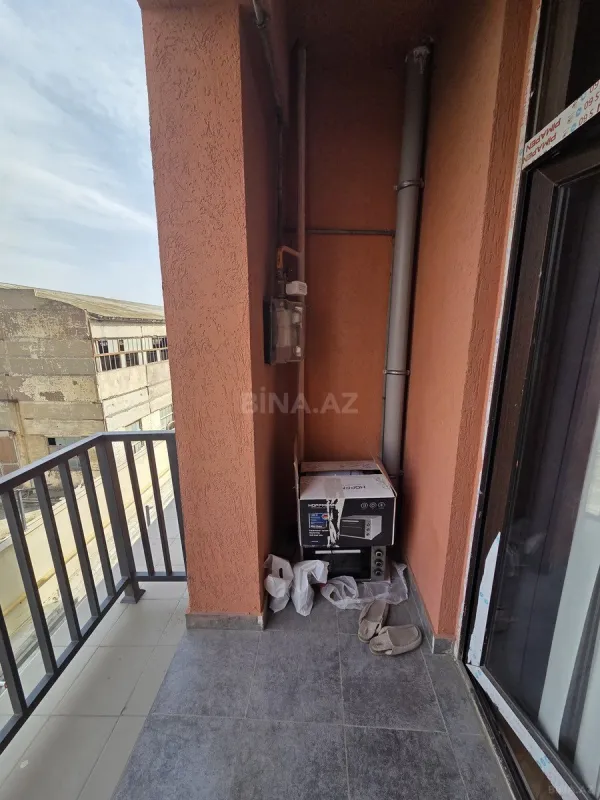 Satılır 2 otaqlı mənzil 61 m²